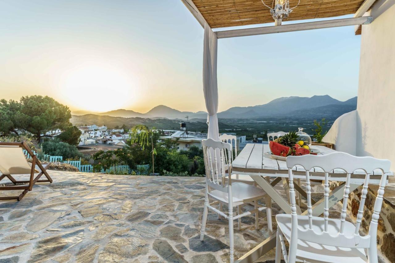 Villa Simantiri Pombia Экстерьер фото